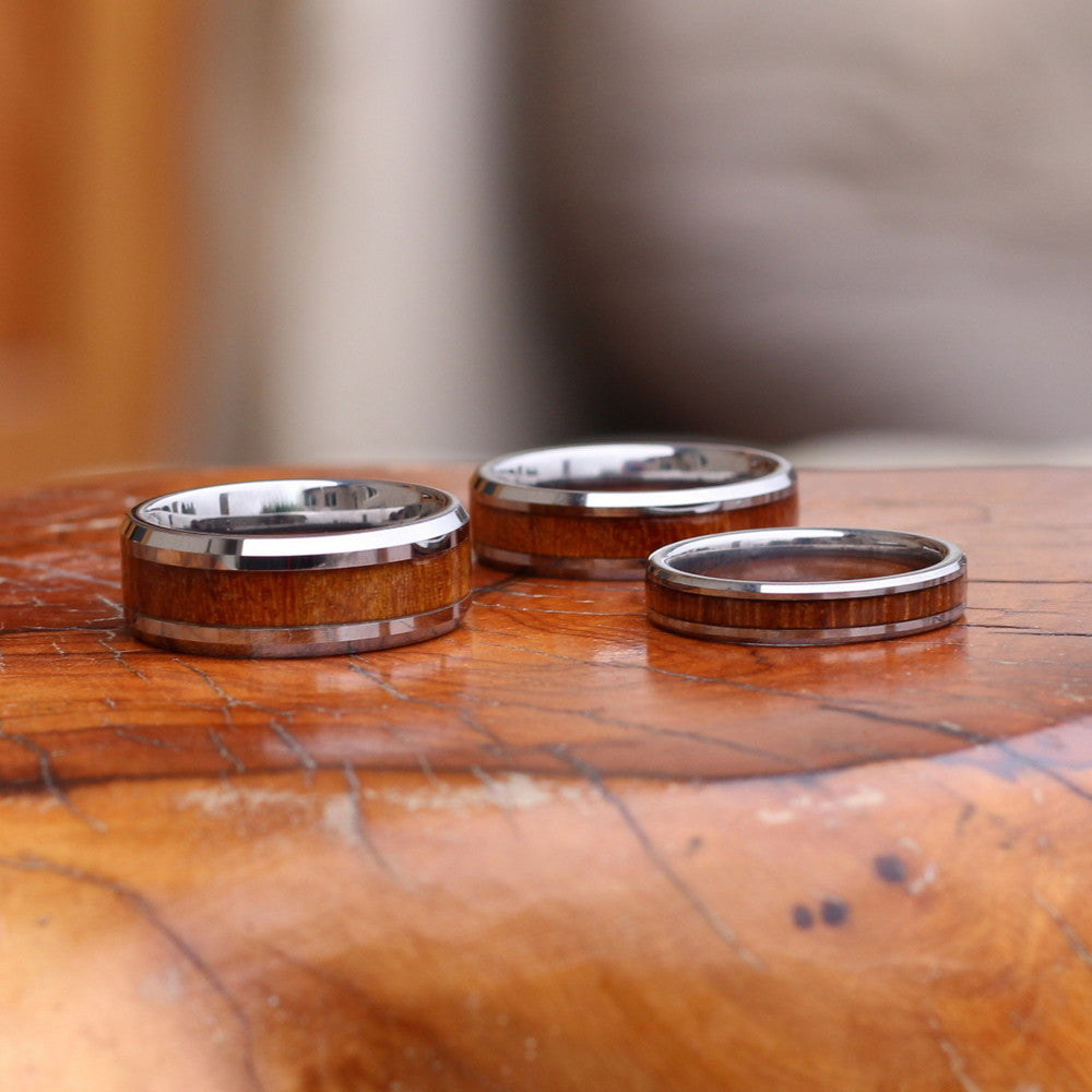 Berlin 8mm Tungsten Carbide Ring Silver Wood