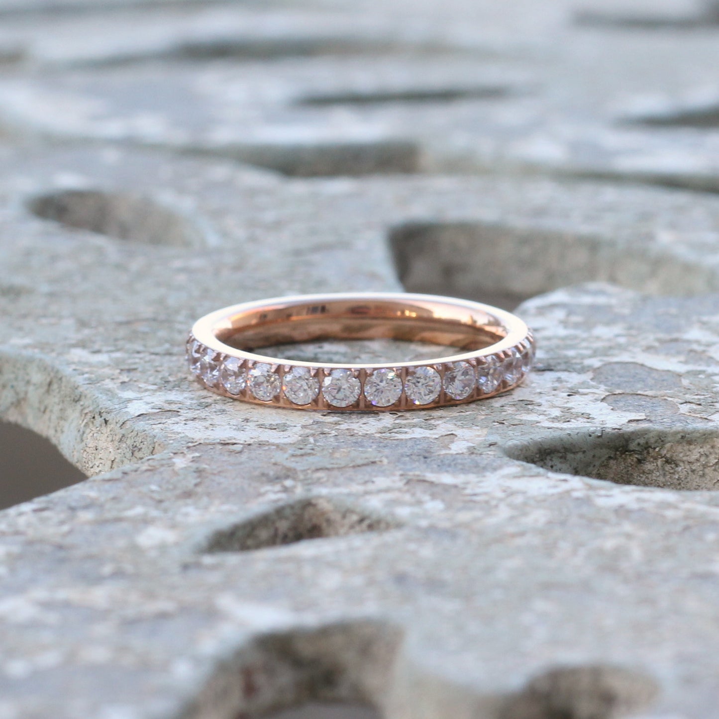 Canberra 2.5mm Titanium Ring Rose Gold Diamante