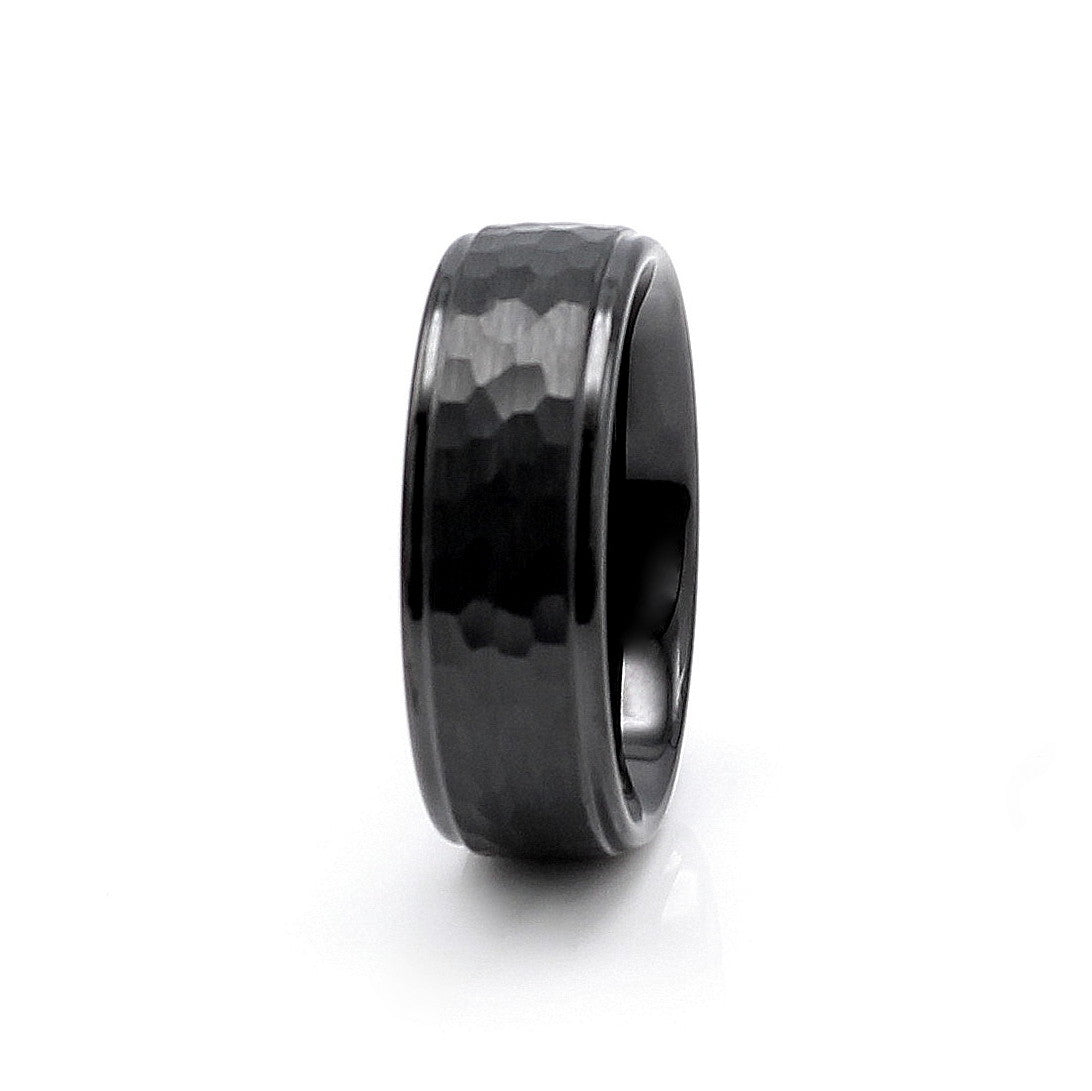 Helsinki Black Hammered Ring